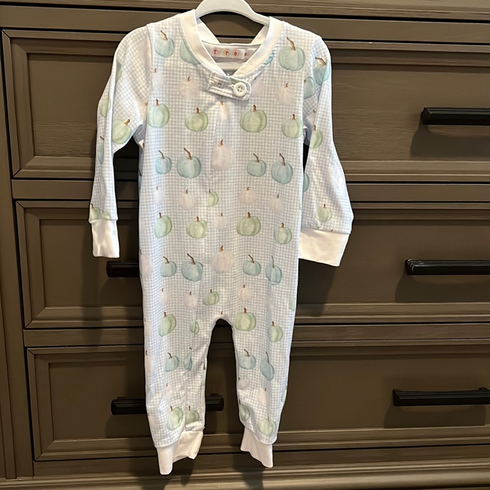 Pumpkin pajama 6-12m